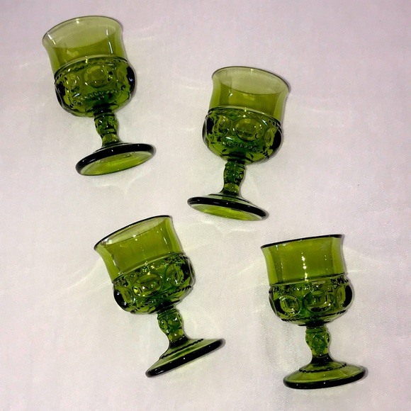 Indiana Glass Other - Vintage MCM Indiana Glass Kings Crown Thumbprint Green Avocado Goblets Cordials